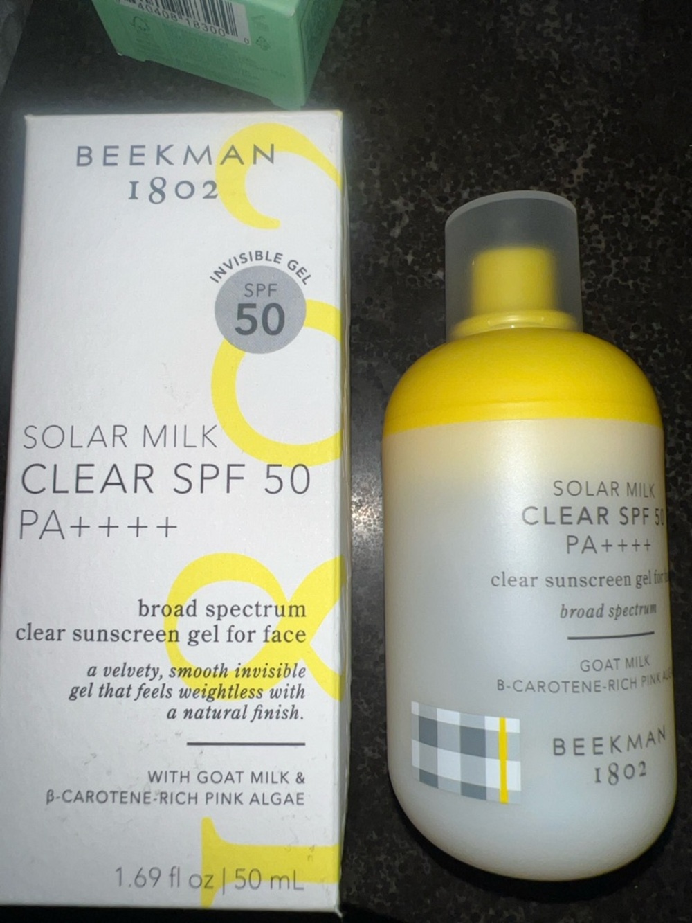Beekman 1802 Solar Milk Clear SPF 50 Sunscreen - Yellow/White